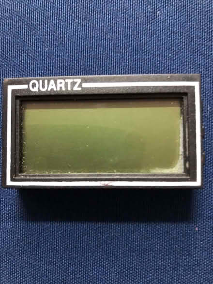 Photo of free small clock, needs new battery (Sprowston NR7) #1