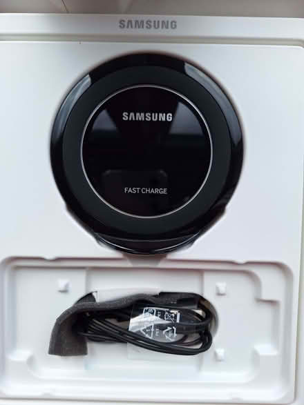 Photo of free Samsung Wireless Charging Stand (Riverhead TN13) #1