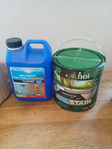 Photo of free Decking cleaner and stain (Blackheath SE3) #1