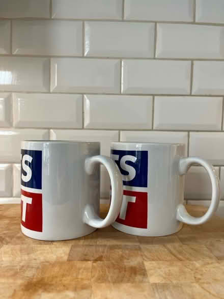 Photo of free Pair of Giant Sized Mugs (Richmond Hill) #2