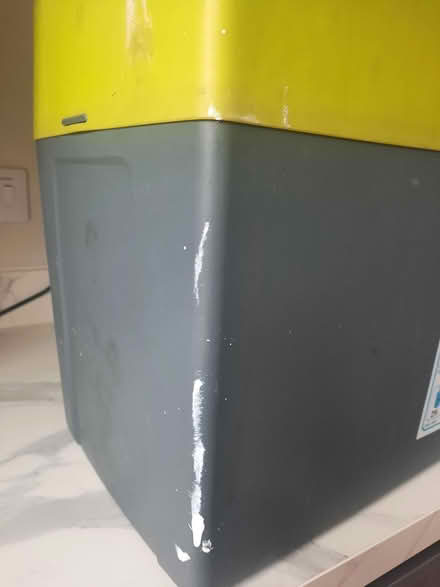 Photo of free Electric cool box (Calow S44) #4