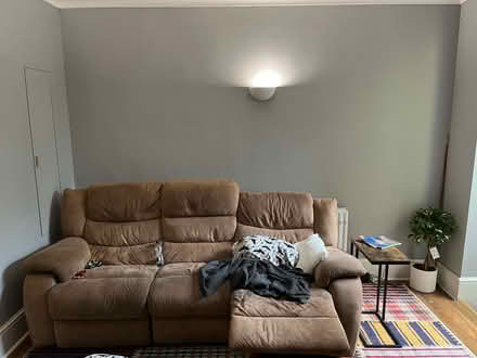 Photo of free Sofa (Ub96eh) #1