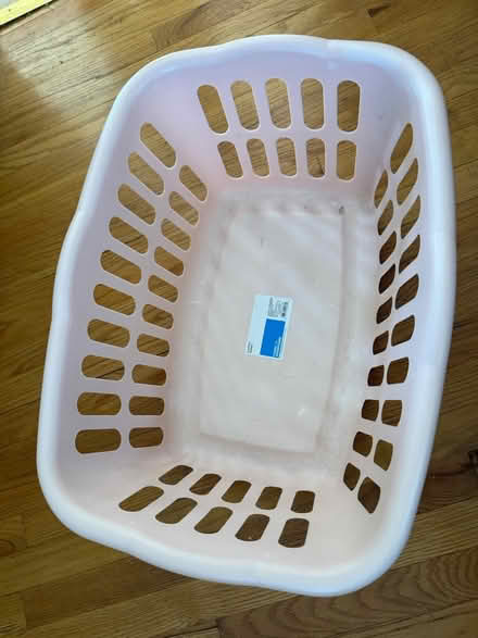 Photo of free Pink plastic laundry basket (Woodlawn) #2