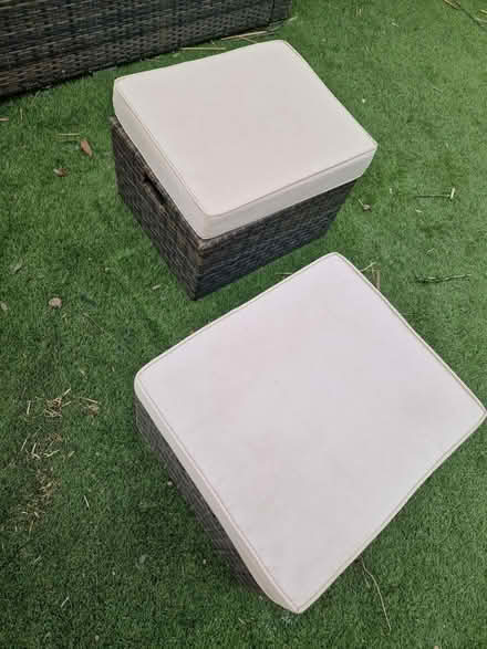 Photo of free Rattan side table/seat (BN2) #2