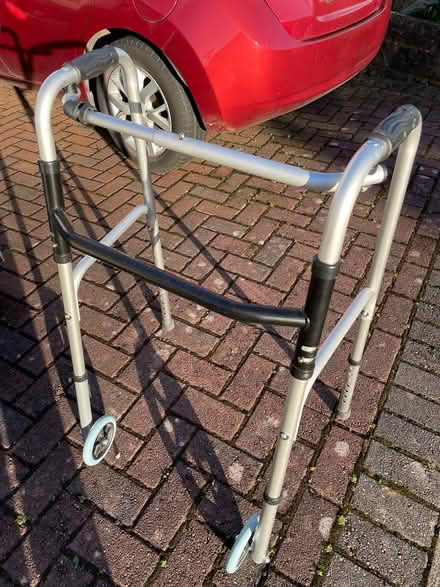 Photo of free Walking frame (Banks, PR9) #1