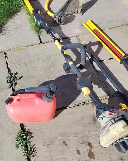 Photo of free two-stroke petrol hedge trimmer and strimmer (Gorsley HR9) #3
