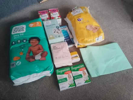 Photo of free Pregnancy and baby bundle (DA8 Erith) #1