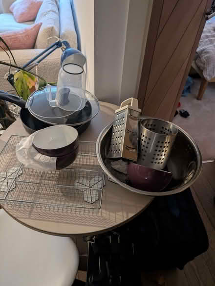 Photo of free Assorted kitchen stuff (Clerkenwell EC1R) #1