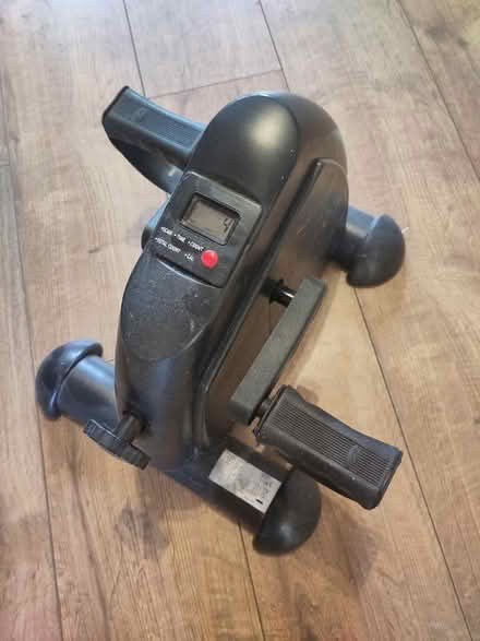 Photo of free Pedal exerciser (Cambridge GL2) #1