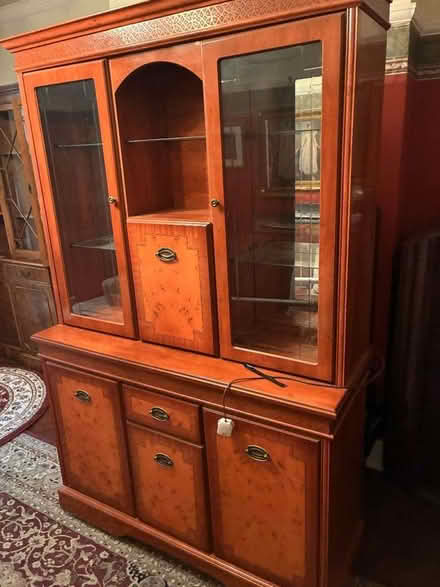 Photo of free buffet unit/display unit/sideboard (Whitton TW3) #1