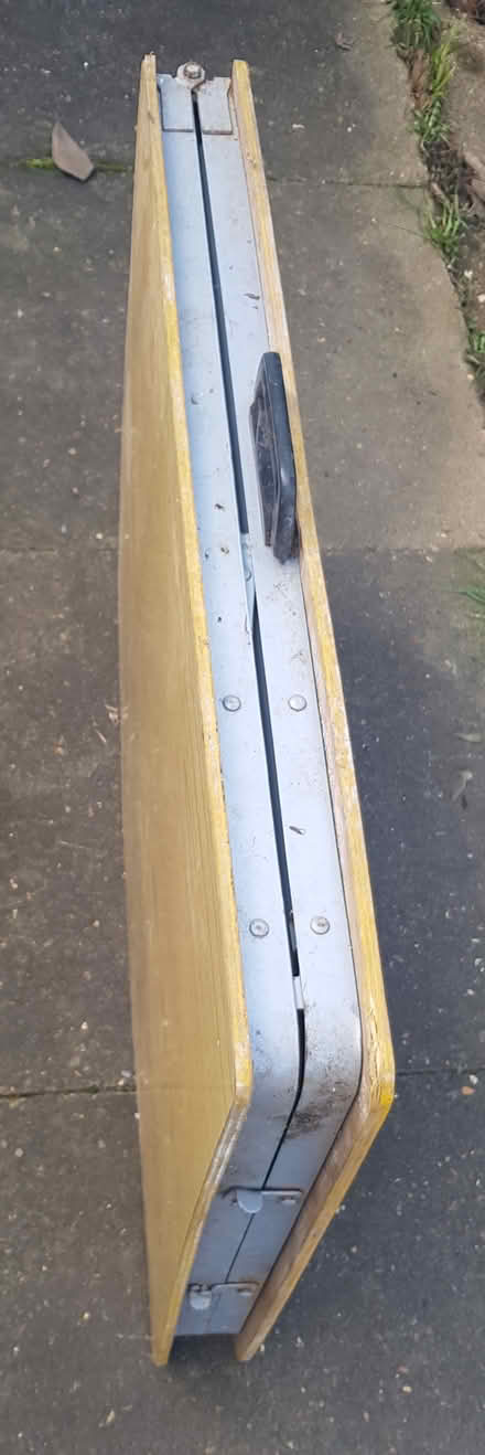 Photo of free Decorating Pasting Table - Folding (Uckfield, Ringles Cross TN22) #4