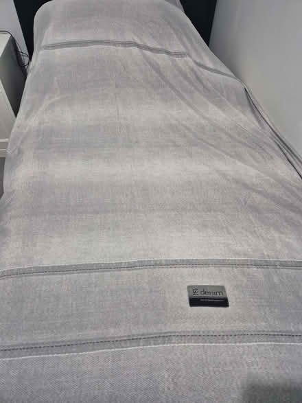 Photo of free Grey single duvet covers & pillowcases x 2 (Romford RM1) #1
