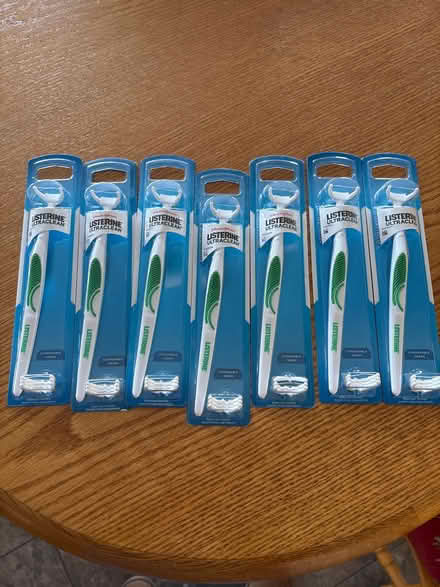 Photo of free Listerine Untraclean Flosser (Macungie, PA) #1