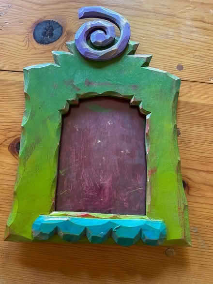 Photo of free 5x7 frame (Wedgwood) #1