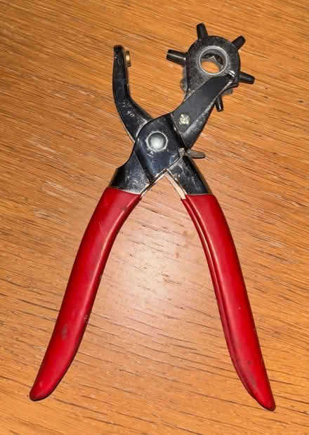 Photo of free Leather Revolving Punch Tool (Woodmancote GL7) #1
