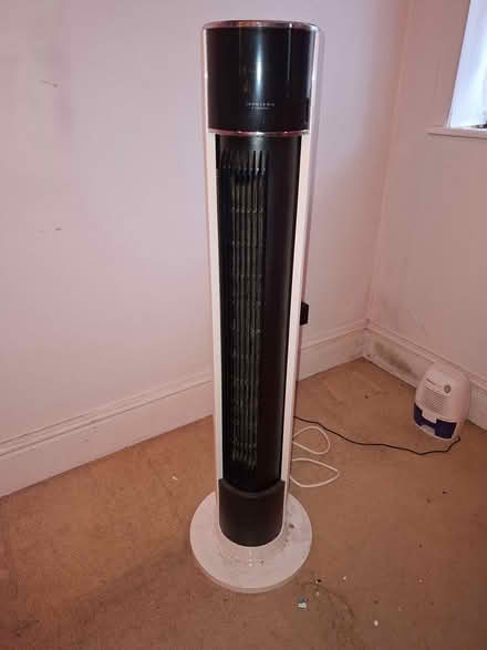 Photo of free Tower fan John Lewis (BR3 Beckenham Rd tram stop) #1