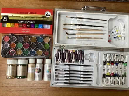 Photo of free Art materials (Godalming GU7) #3