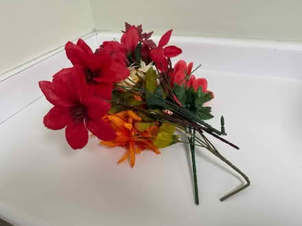 Photo of free Artificial Floral Arrangement (Valencia Avenue, Sunnyvale) #2