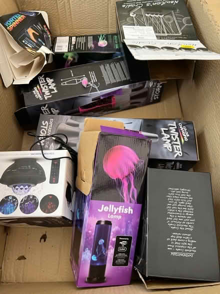 Photo of free Box of broken tech menkind (Chaddesden DE21) #1