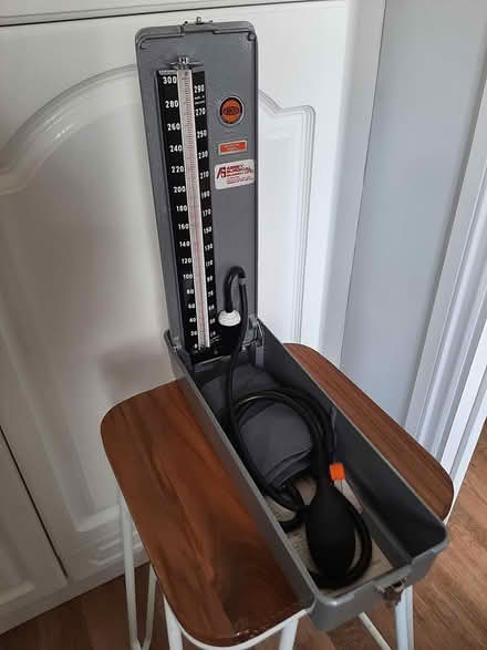 Photo of free Sphygmomanometer (Green Street Green BR6 6BU) #1