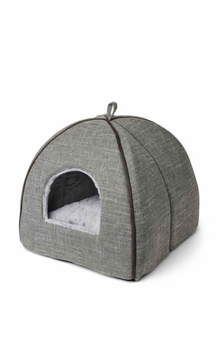 Photo of free Cat Bed Grey (Collection from Letchworth) #2