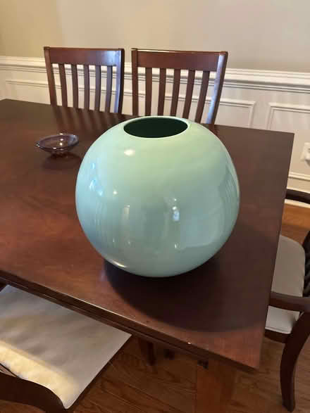 Photo of free Decorative Pot (Maple Lawn) #1
