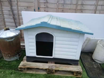 Photo of free Large Dog House (SE22) #1