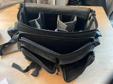 Photo of free Camera bags, misc photo/video stuff (20878) #1