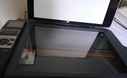 Photo of free Epson Stylus DX8450 printer/scanner (SG17 (Shefford)) #2