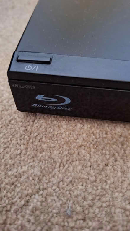 Photo of free Broken DVD and Blu-ray Player (Chaddesden DE21) #4