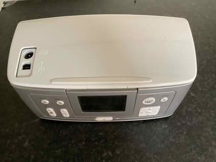 Photo of free Hp photosmart for spares/repair (Woodley RG5) #2