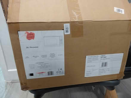 Photo of free Microwave (Hackney E5) #1