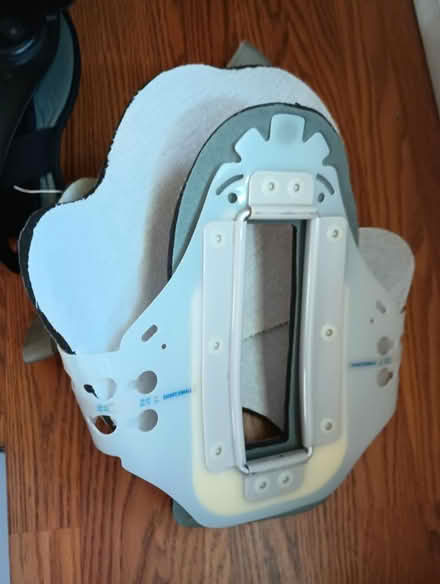 Photo of free Aspen back brace (Virginia Beach - Salem Lakes) #3