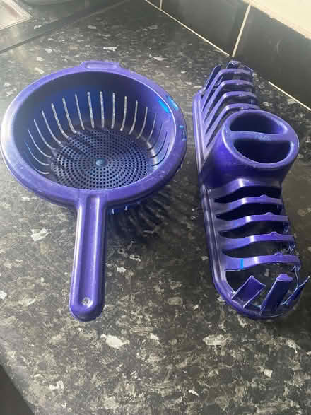 Photo of free Various pans & kitchenware (Cogges OX28) #4