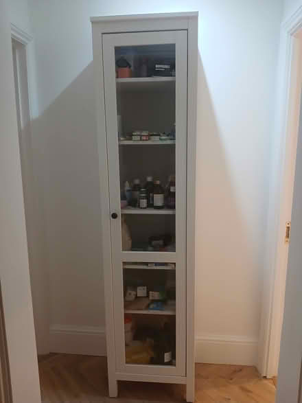 Photo of free Ikea bathroom cabinet (islington N1) #1