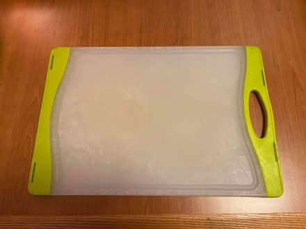Photo of free Chopping Board (First Avenue. Hove.) #1