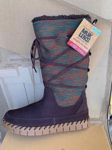 Photo of free New Boots (Colo Blvd/ Hampden) #1