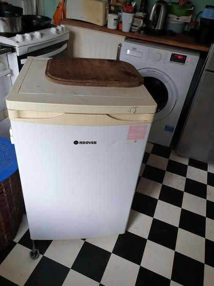 Photo of free Under counter Hoover freezer (Forest Hill nr H'dington OX33) #1
