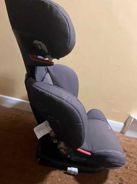 Photo of free Two Maxi cosy car seats (Fairfield Park) #1