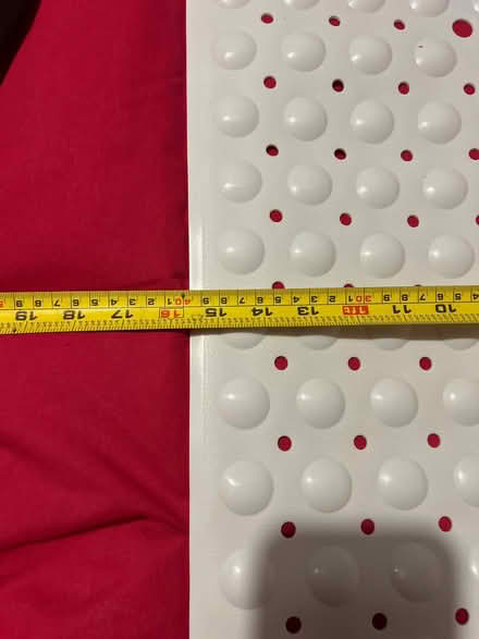 Photo of free Non slip bath mat (Burridge SO31) #3