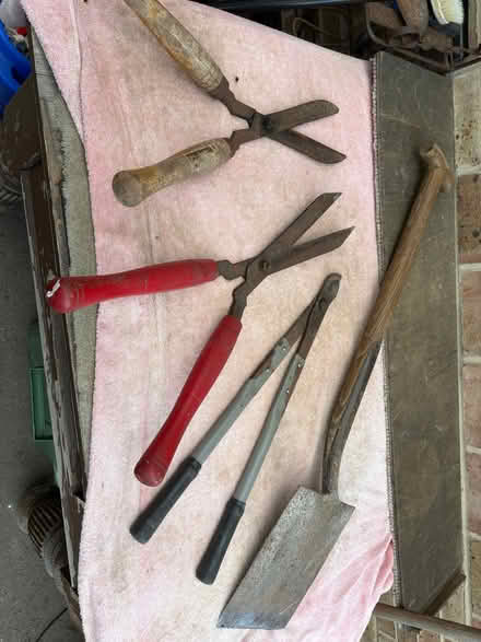 Photo of free Old garden tools (Draycott GL11) #1