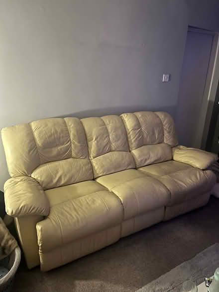 Photo of free sofa (Sawbridgeworth CM21) #2