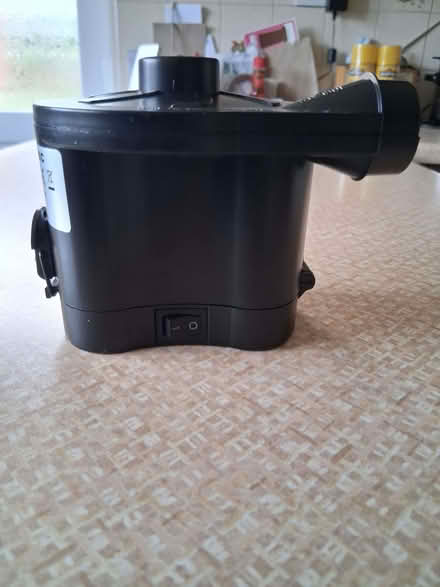 Photo of free Small battery electric air pump (Northcourt OX14) #2