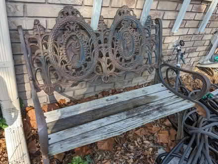 Photo of free Bench (Deltona) #1