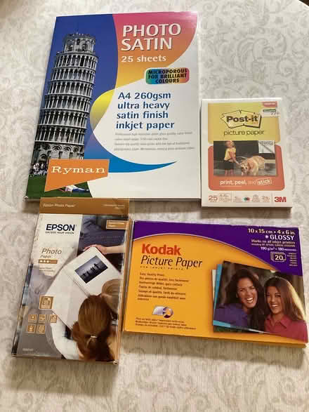 Photo of free Selection of photo paper (Bearwood BH11) #1