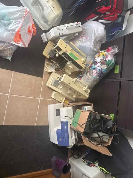 Photo of free Sewing machines not working (Rolling Meadows) #1