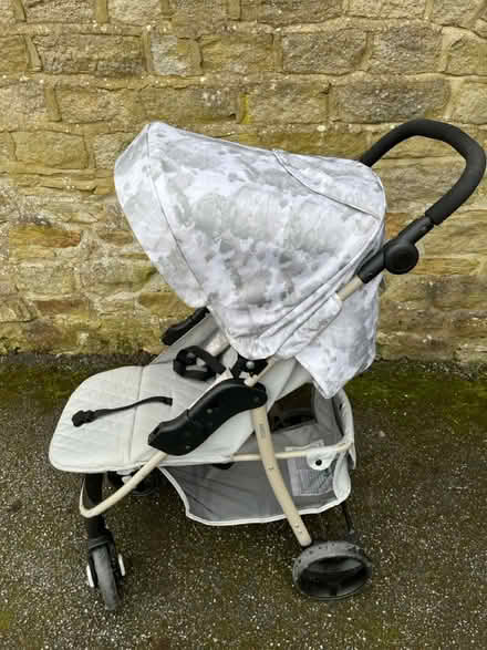 Photo of free My MyBabii stroller (Keighley BD20) #3