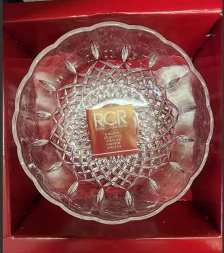 Photo of free Trifle/Punch Crystal Bowl (Molesey KT8) #1