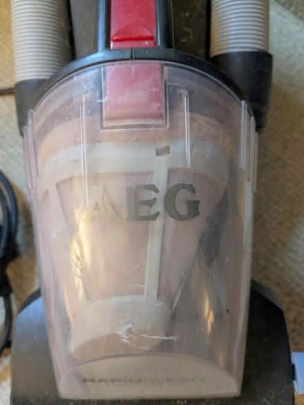 Photo of free Handheld vacuum cleaner (Fleetville AL1) #2