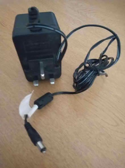 Photo of AC power adaptor AD-5 (Calver S32) #1